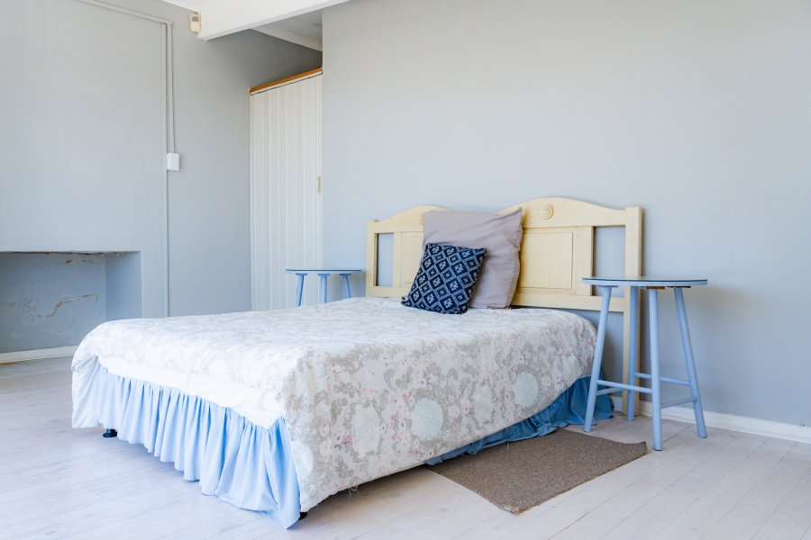 5 Bedroom Property for Sale in Myburgh Park Western Cape